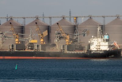 Media w Ukrainie: bombardowanie przez Rosję ukraińskich portów rzecznych...