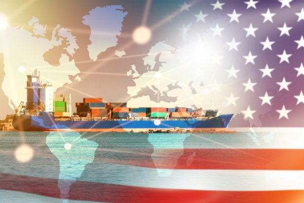 USA chcą koalicji morskiej, która uniemożliwi ataki Huti na statki. Teheran protestuje...