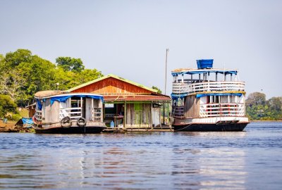 Historyczna susza w Amazonii: wysychają rzeki, giną delfiny, ustała żegluga