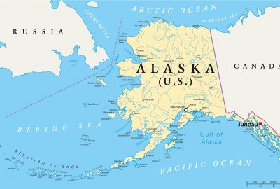 Rosja przeprowadziła ćwiczenia z udziałem 10 tys. wojskowych na wodach d...