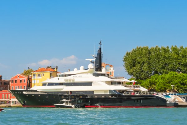 Antigua i Barbuda: Rząd zlicytuje jacht, z którego korzystał przyjaciel Putina