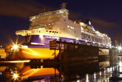 DFDS jeszcze mocniejsze na kanale La Manche