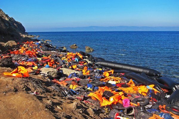 Co najmniej 20 migrantów zginęło po zatonięciu łodzi na Morzu Śródziemnym