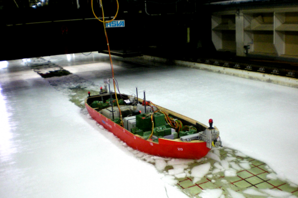 Podpisano umowę na budowę dwóch lodołamaczy dla RZGW Szczecin