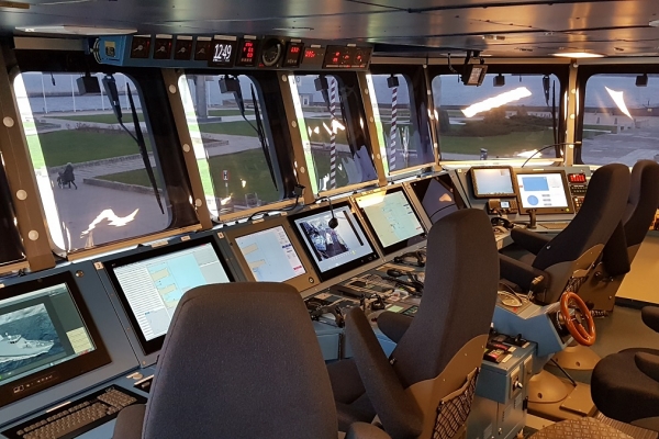 Marynarka Wojenna zaprezentowała okręt ORP Kormoran [ZDJĘCIA]