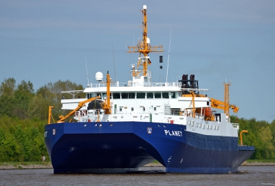 Duży okręt badawczy typu SWATH odwiedzi Gdynię?