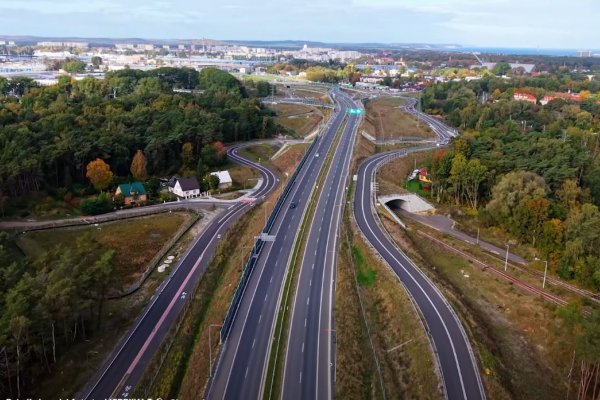 Ostatni fragment kluczowej dla portu w Świnoujściu drogi oddany do użytku