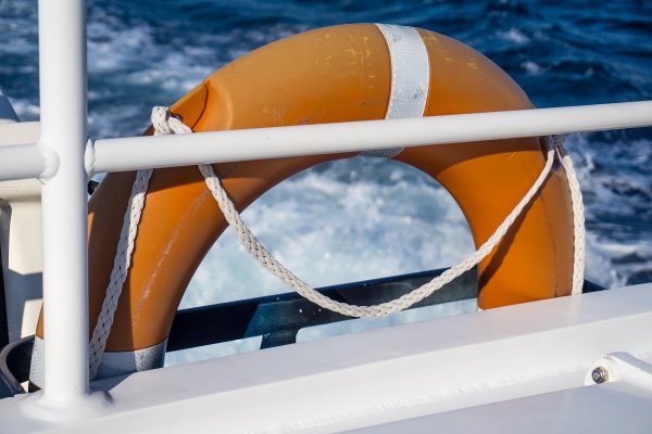 Kolizja Karin Høj i Scot Carrier - nurkowie znaleźli zwłoki marynarza