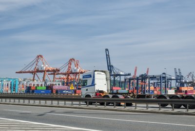 Protest przewoźników w sąsiedztwie trójmiejskich portów 