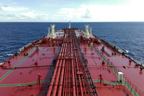 Na pokład tankowca z rosyjskiej floty cieni weszli francuscy żołnierze 