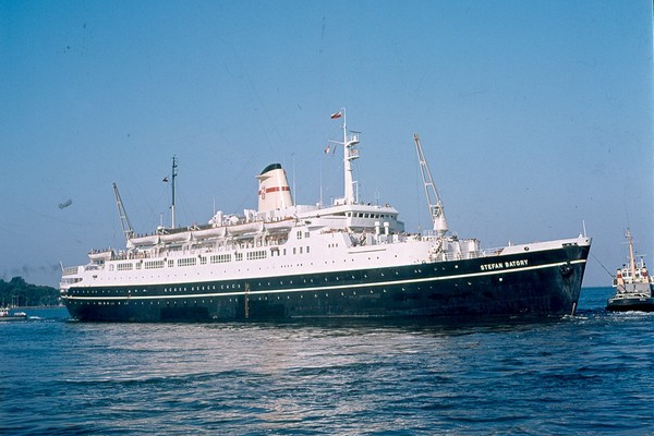 50 lat temu wyruszył z Gdyni w dziewiczy rejs do Montrealu transatlantyk Stefan Batory