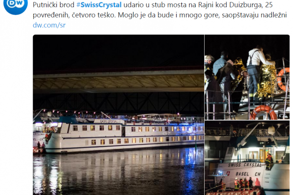 Statek pasażerski uderzył w filar mostu
