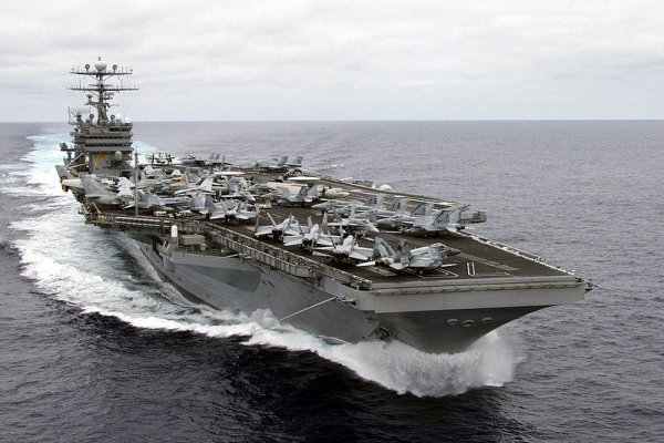 USA: Lotniskowiec pozostanie u wybrzeży koreańskich o 30 dni dłużej