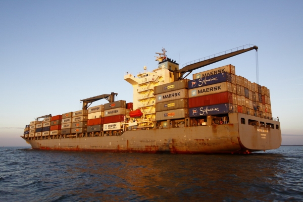 Rynek frachtu kontenerowego kończy rok wzrostem stawek