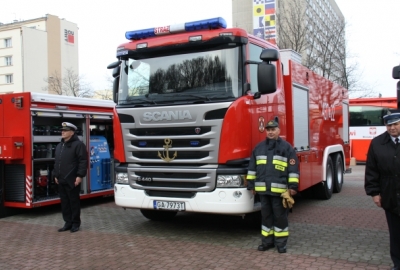 Nowy sprzęt pożarniczy dla Portowej Straży Pożarnej w Gdyni