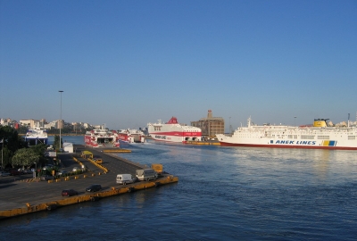 Grecja jednak prywatyzuje. Chińczycy przejmą port w Pireusie?