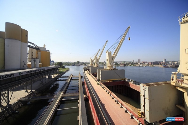 Port Gdańsk odnosi kolejne sukcesy - podsumowanie III kwartałów 2015 roku