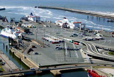 Kolejne doniesienia z portu Calais
