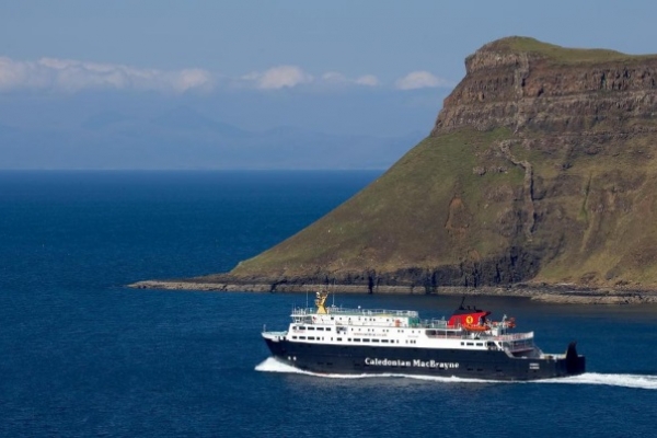 Nowoczesne systemy monitorowania zużycia paliwa na promach CalMac Ferries