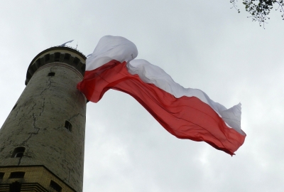 Majówka w Świnoujściu: Największa flaga Polski zawiśnie na Latarni Morsk...