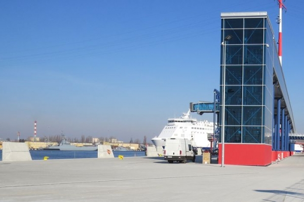 Większe promy wpłyną do Świnoujścia?