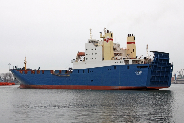 Kolejna akcja ratownicza na Morzu Śródziemnym z udziałem statku Polskich Linii Oceanicz...