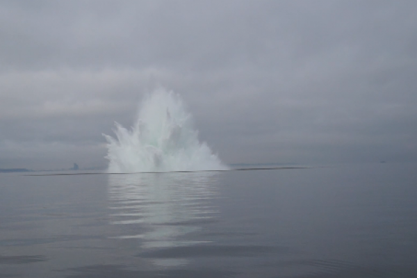 Niewybuch z II wojny światowej zdetonowany na Zatoce Gdańskiej [VIDEO]