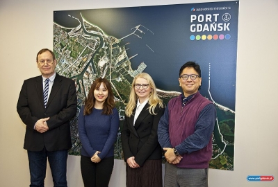 Przedstawiciele koreańskich mediów z wizytą w Porcie Gdańsk