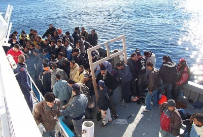 Niemiecki okręt uratował 615 migrantów u wybrzeży Libii