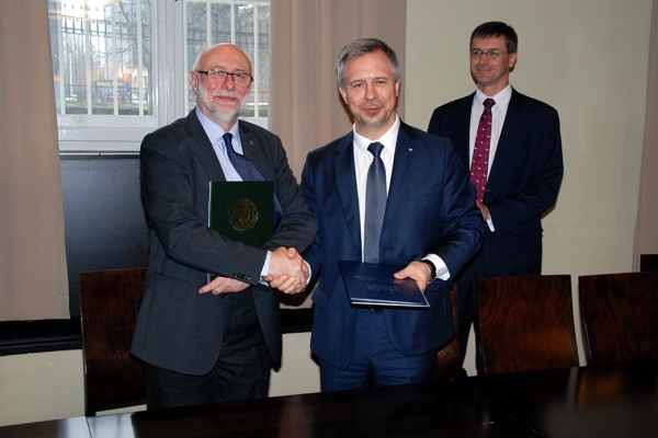 Centrum Techniki Morskiej i Politechnika Warszawska nawiązały współpracę