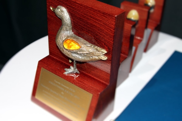 Aż 6. firm laureatami tegorocznych nagród Krajowej Izby Gospodarki Morskiej