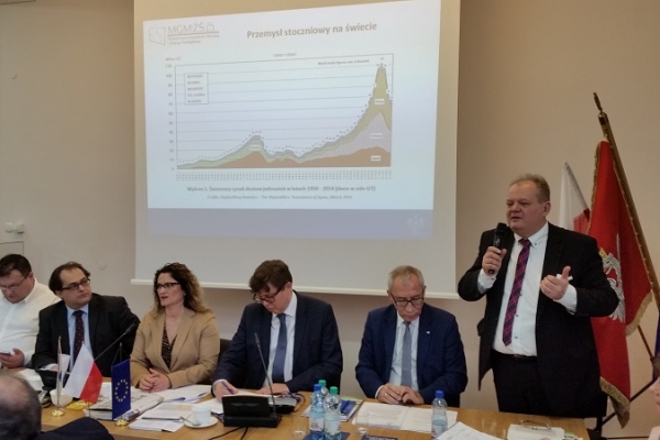 Posiedzenie sejmowej Komisji MGMiŻŚ w Urzędzie Morskim w Gdyni [VIDEO]