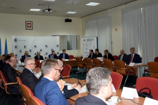 Partnerstwo publiczno-prywatne w rozwoju żeglugi śródlądowej