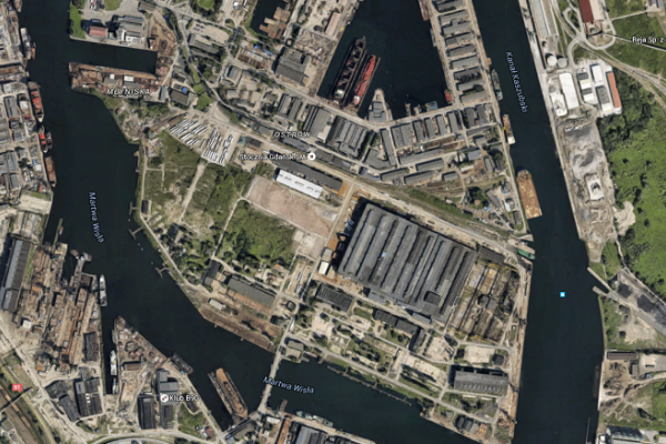 Schron na terenie stoczni gdańskiej to U-Boot. Trwa akcja jego wydobycia