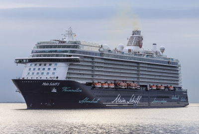 Mein Schiff 5 po raz pierwszy przy gdyńskim nabrzeżu [VIDEO]