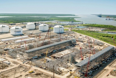 Niemcy odbiorą we Włoszech pierwsze LNG z USA