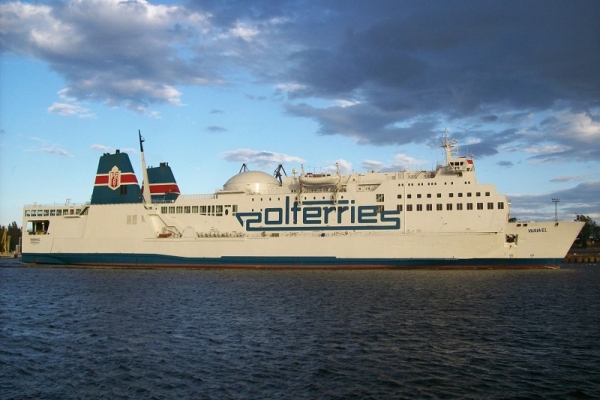 Ewakuacja z promu Wawel. Pomocy potrzebował członek załogi