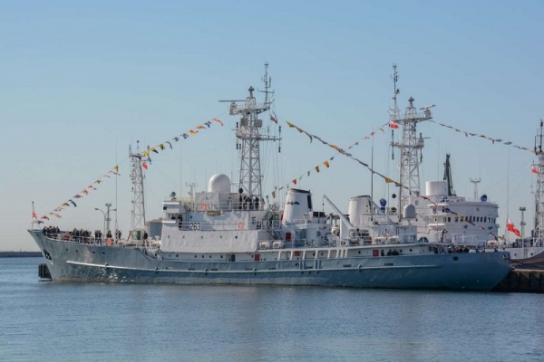 Cztery dekady służby ORP Hydrograf