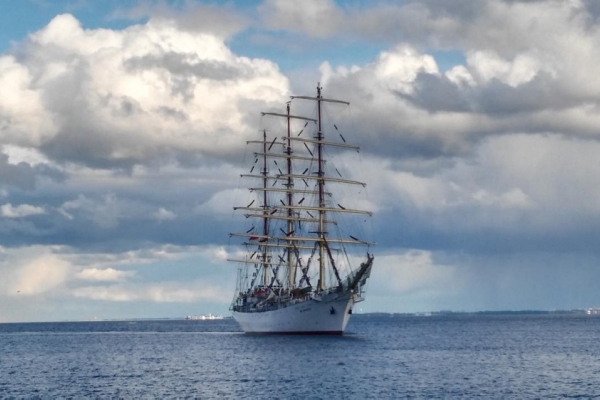 Dar Młodzieży - pierwsza praktyka morska 2017