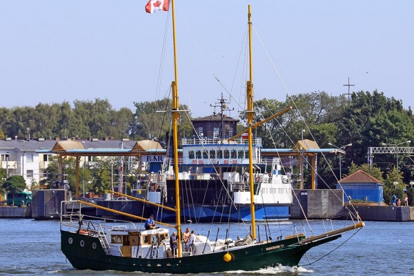 W szczecińskiej marinie zatonął żaglowiec