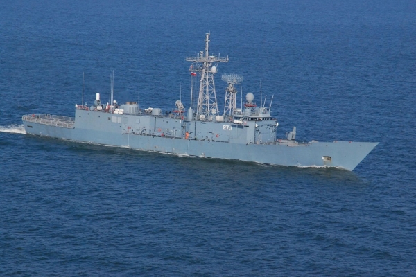 Koncepcja strategiczna: Polsce potrzebna Marynarka Wojenna średniej wielkości oparta na...