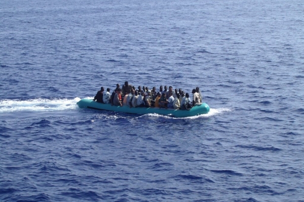 UE wprowadza restrykcje na sprzedaż łodzi i silników do Libii