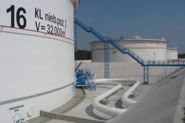 PERN: rozbudowa Terminalu Naftowego w Gdańsku najpóźniej do 2020 roku