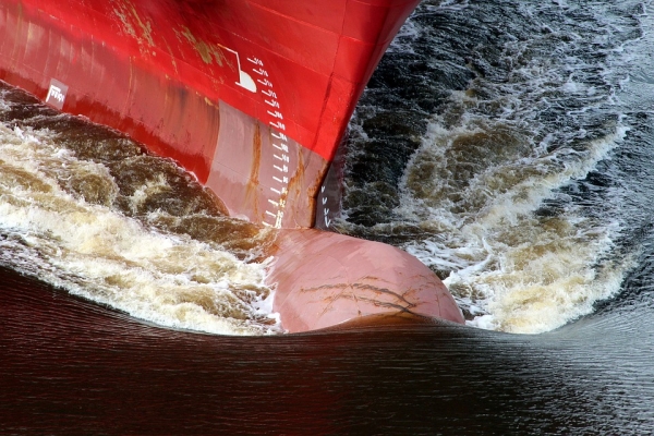 Rząd za przepisami mającymi ograniczyć zanieczyszczanie morza przez statki