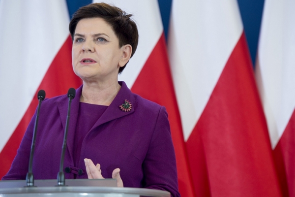 Szydło: podpisano bardzo ważną umowę dot. Stoczni Szczecińskiej