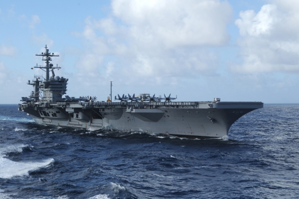 Korea Płn. deklaruje gotowość ataku na amerykański lotniskowiec
