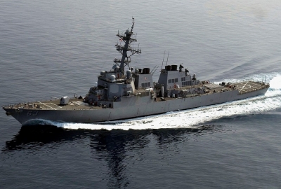 Chiny uznały przepłynięcie okrętu USA obok spornej wyspy za 