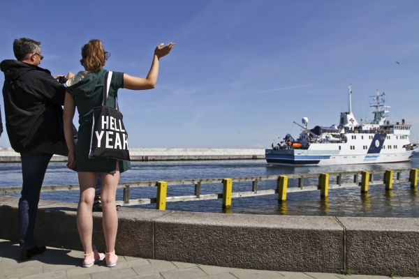 Horyzont II płynie na Spitsbergen