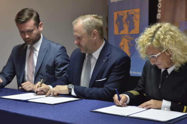 Zespół Szkół Żeglugi Śródlądowej w Kędzierzynie Koźlu podpisał umowę z Grupą Azoty...