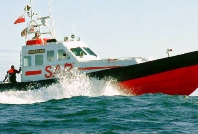 Akcja ratunkowa na Zatoce Puckiej. Trwają poszukiwania żeglarza